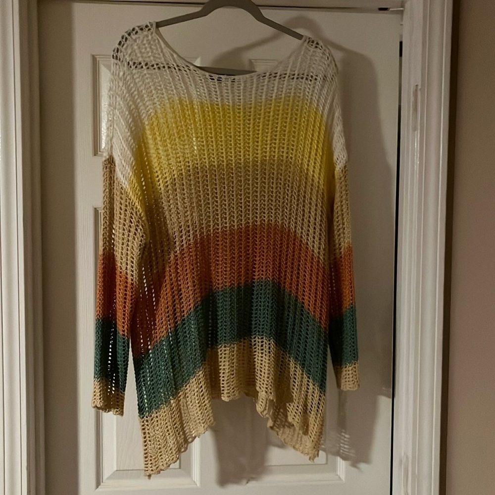 Brand: Versona. Size: XXL Color: Multi